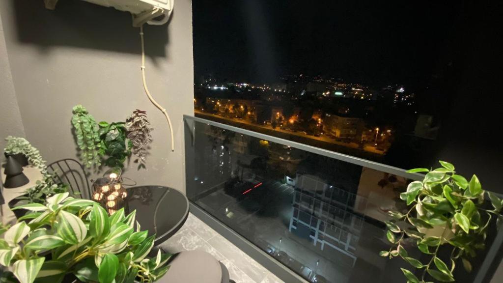 Q Luxury Apartment - Palas Center Iasi Luaran gambar